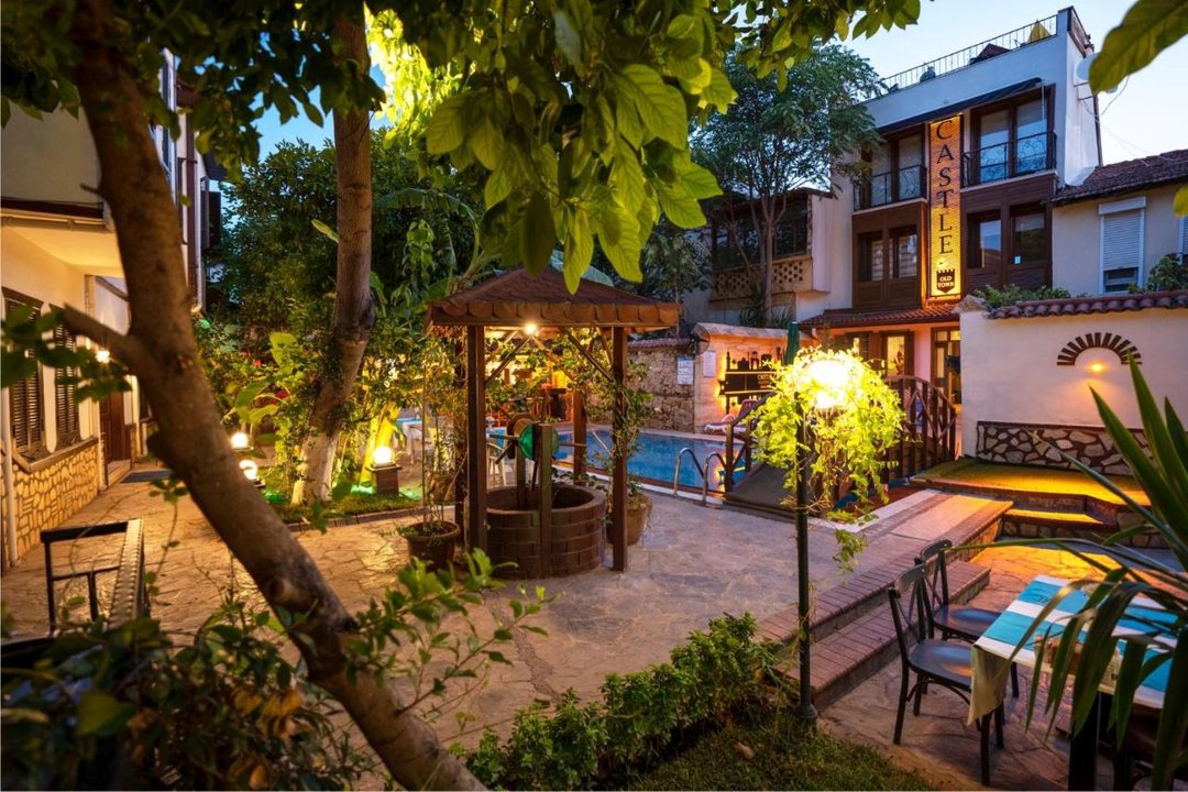 Otium Boutique Castle Old Town Hote
